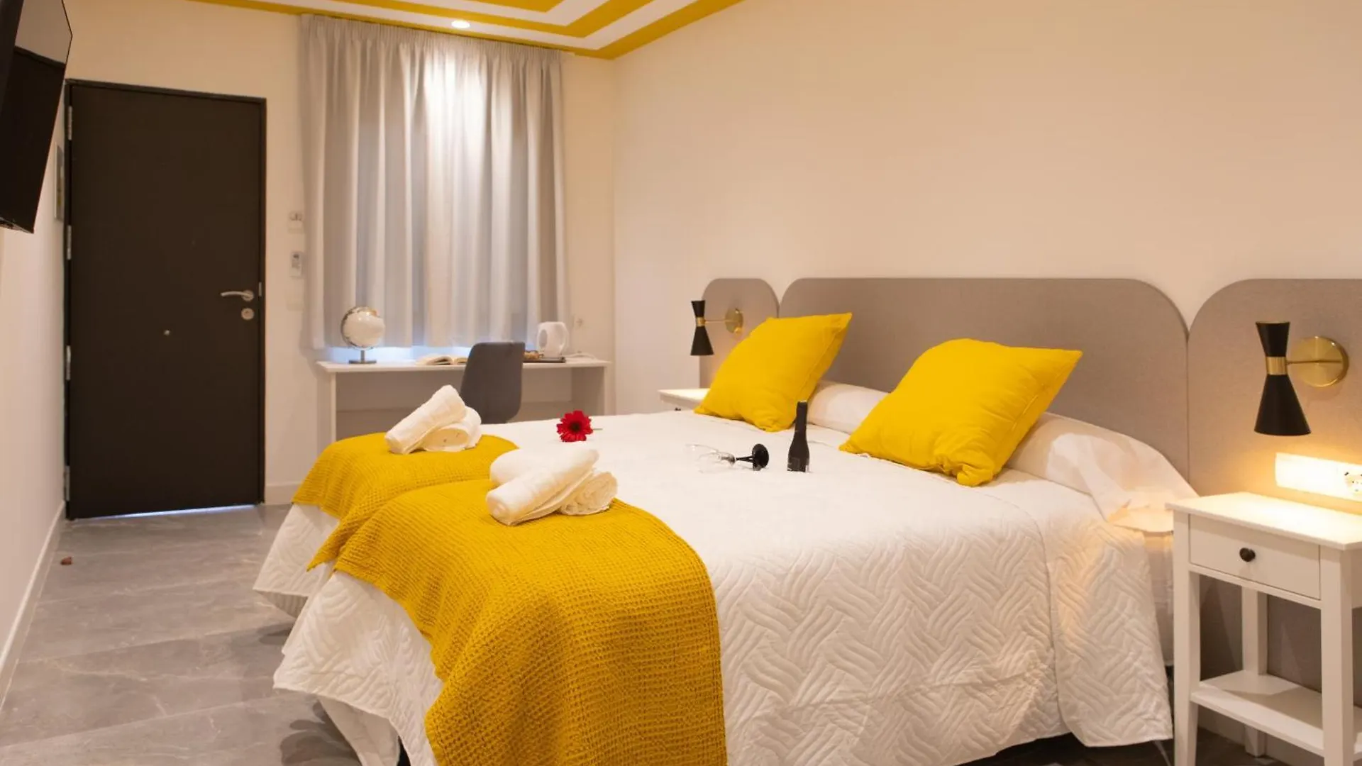 Гостевой дом Boutique Rooms Playa Burriana Нерха