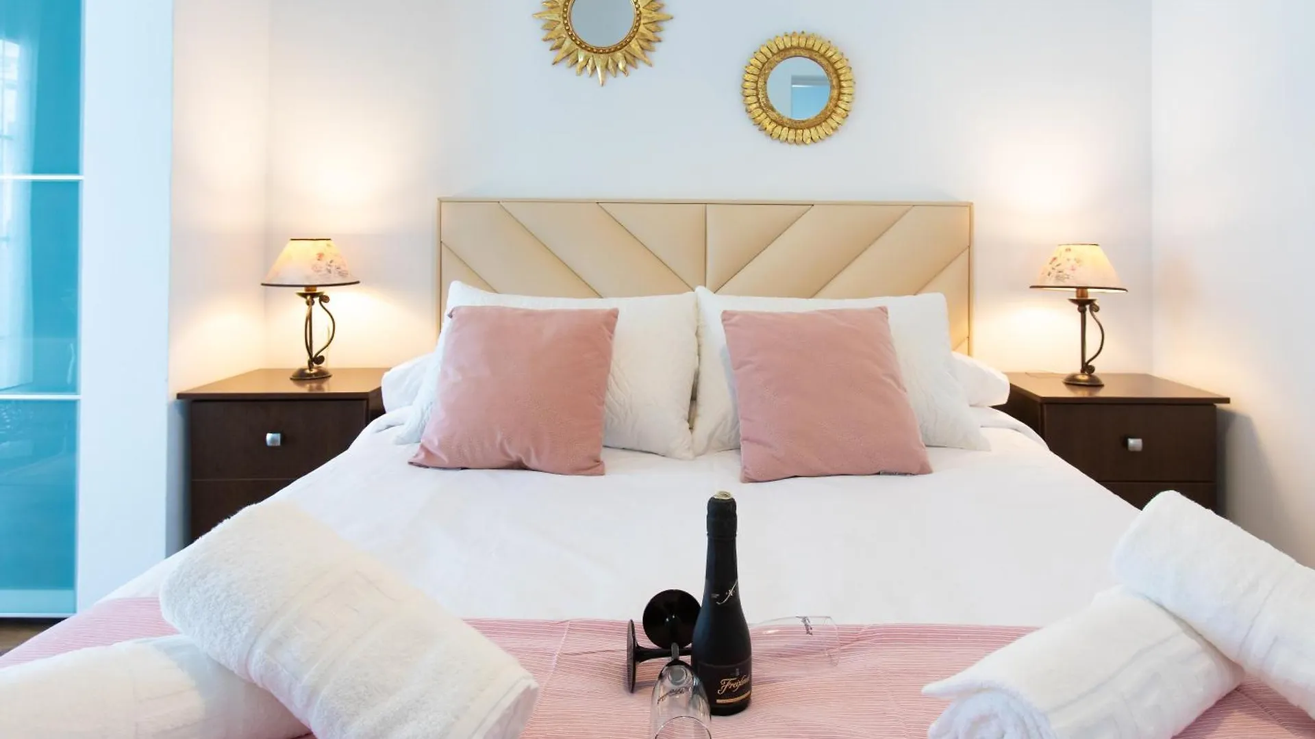 Гостевой дом Boutique Rooms Playa Burriana Нерха Испания