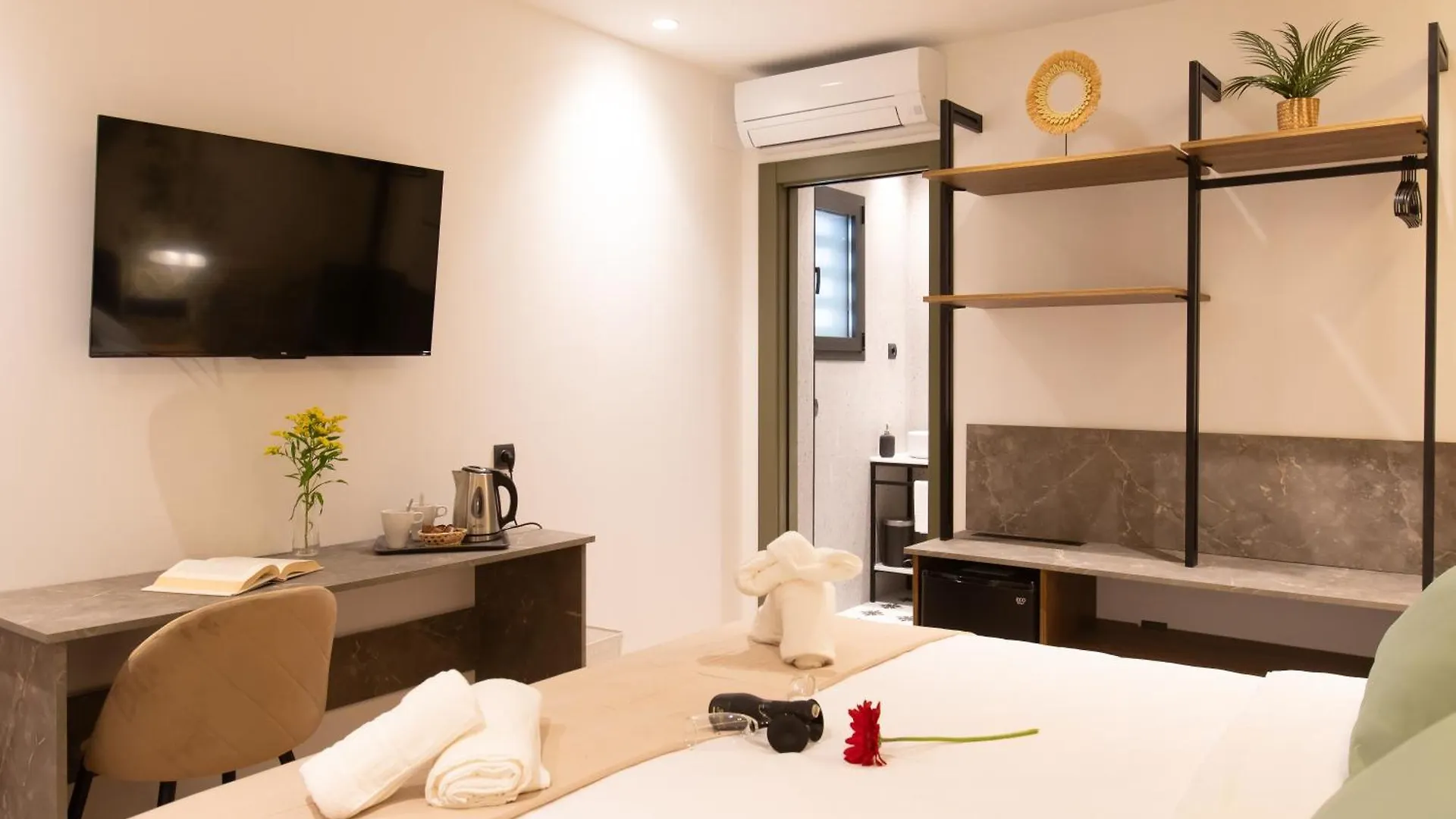 Гостевой дом Boutique Rooms Playa Burriana Нерха