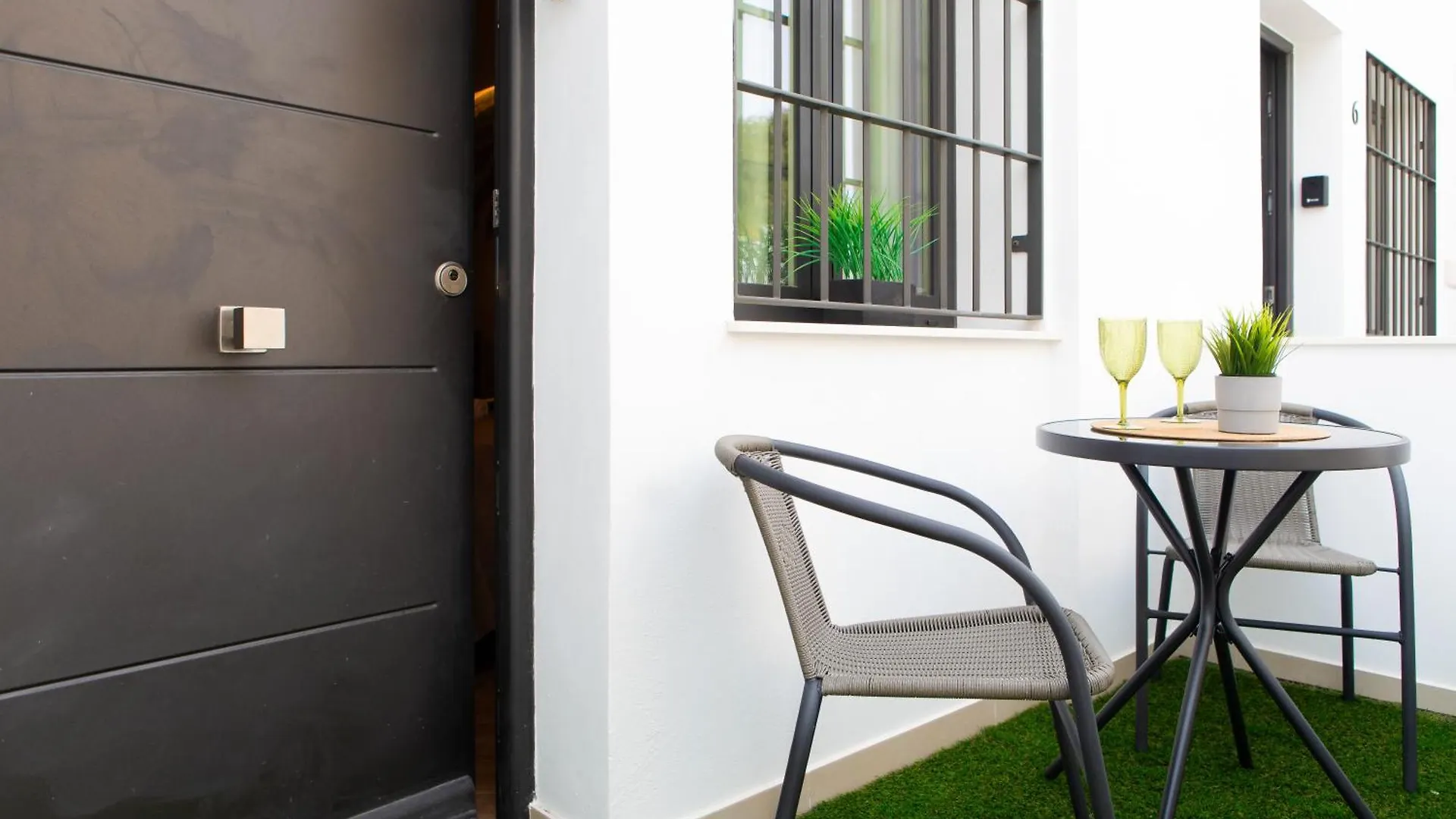 Гостевой дом Boutique Rooms Playa Burriana Нерха