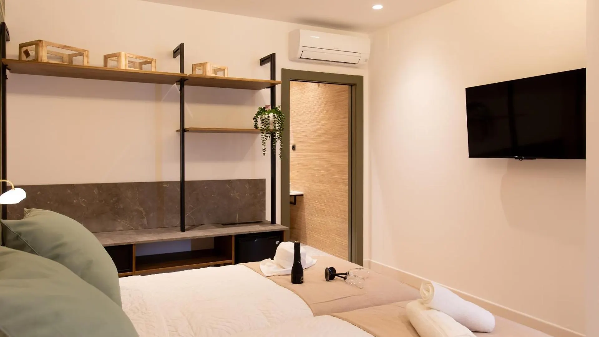 Гостевой дом Boutique Rooms Playa Burriana Нерха